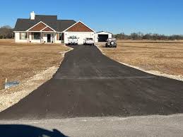 Best Driveway Pressure Washing  in Bristol, VA